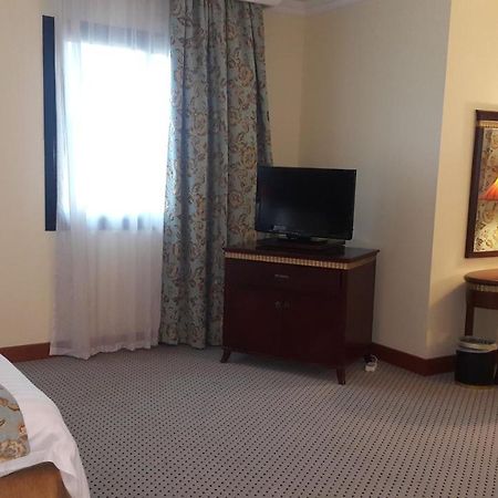 Golden Hotel Джедда Экстерьер фото