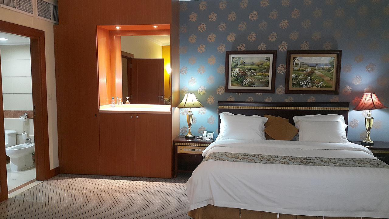 Golden Hotel Джедда Экстерьер фото